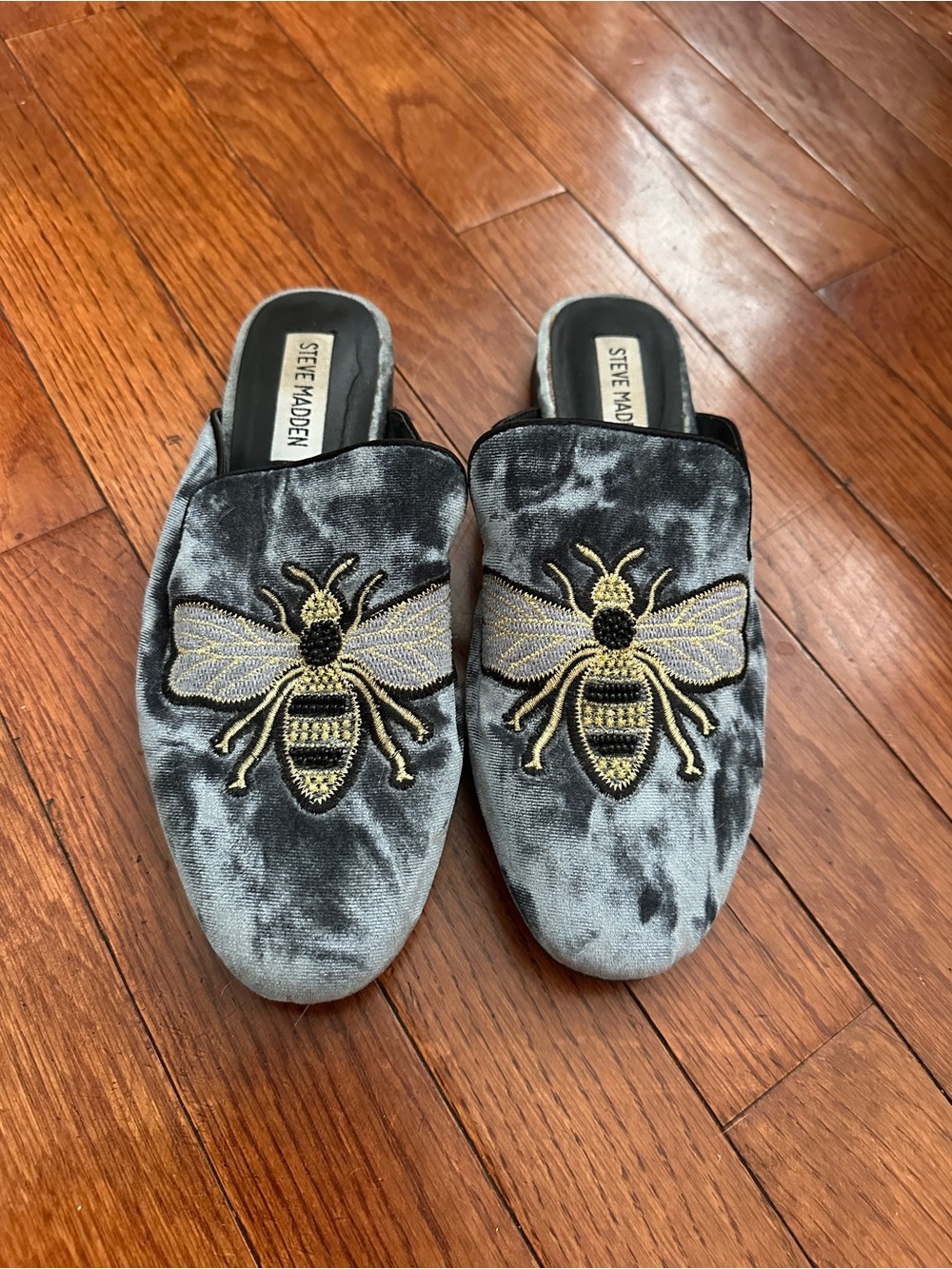 Steve Madden Blue-Gray Velvet Bee Mules